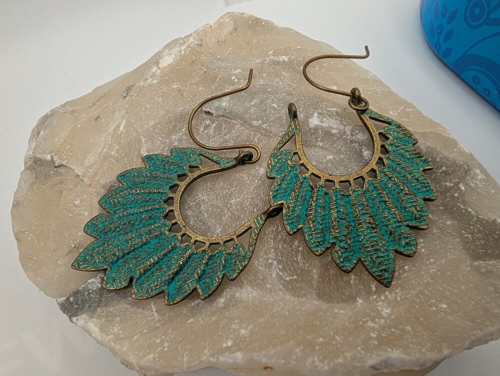 Boho Tribal Feather Fan Dangle Earrings Teal Patina Antique Brass Tone Fashion